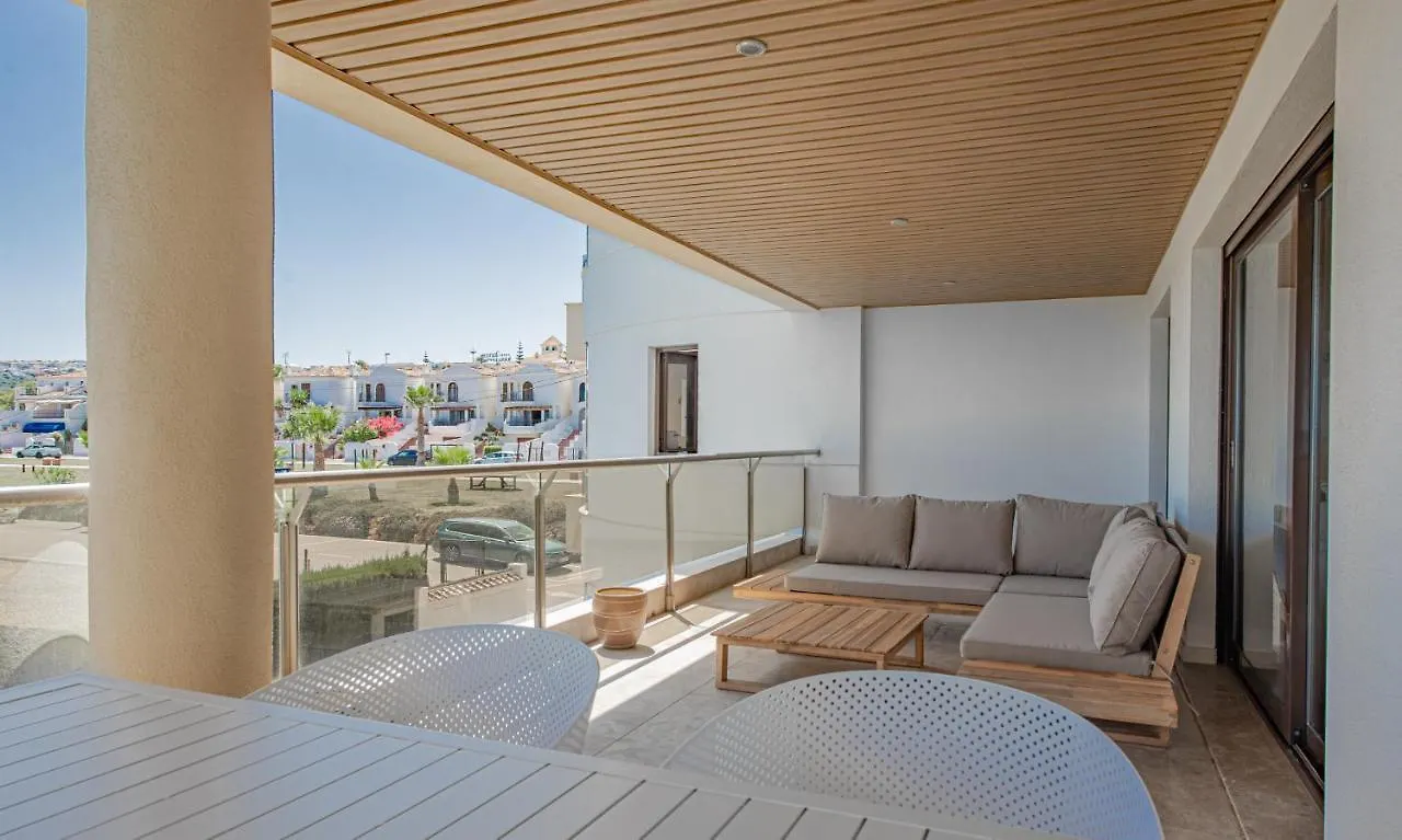 Апартаменты Marina Del Castillo 2076 Манилва